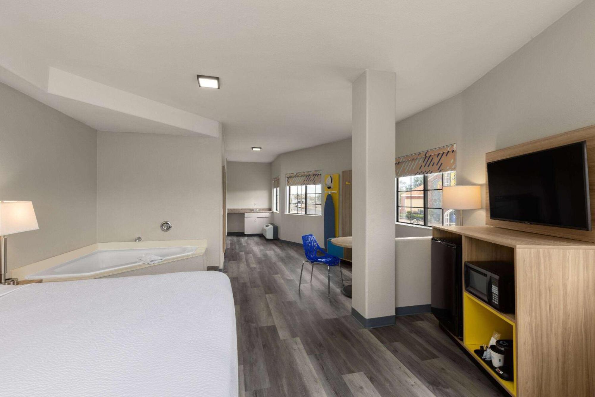 Days Inn & Suites By Wyndham Tucson/Marana Exteriér fotografie