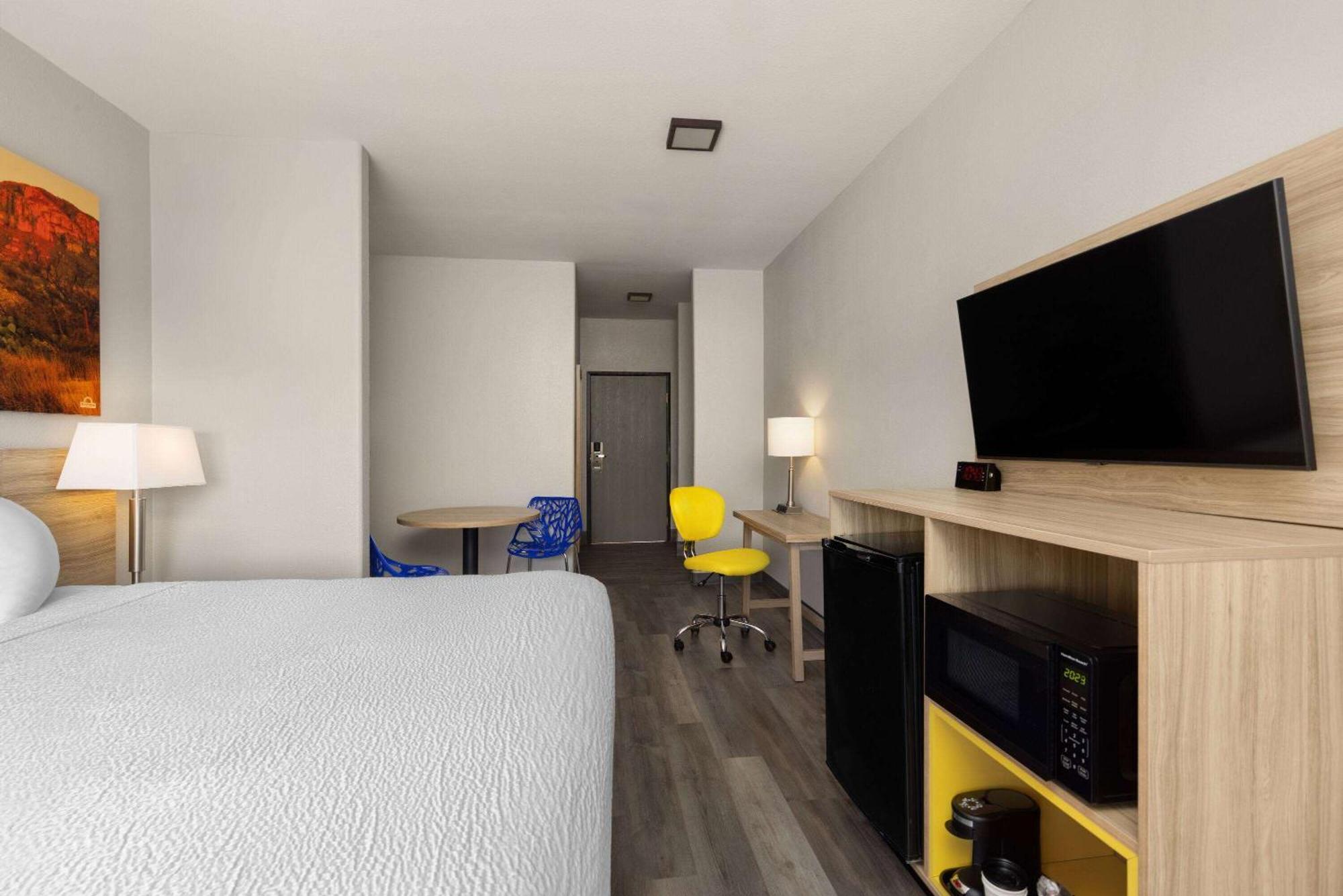 Days Inn & Suites By Wyndham Tucson/Marana Exteriér fotografie